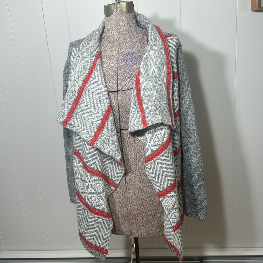 American Eagle Outfitters Women’s Medium Open Cardigan Gray Cream Red